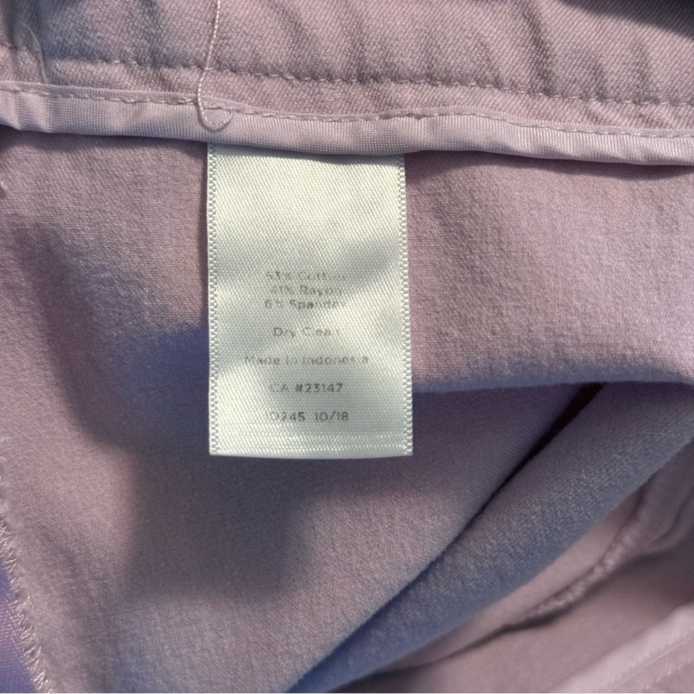 Talbots Womens Size 6 Chatham Crop Scalloped Tulip Hem Lilac Purple Careerwear - Picture 8 of 12